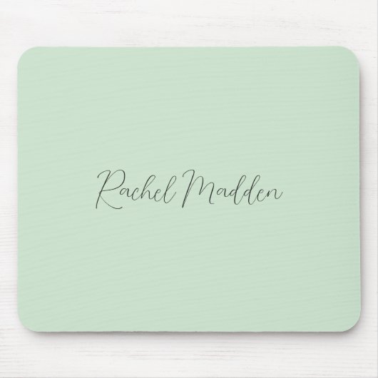 Feminine Minimalist Green Script Custom Name Muismat (Voorkant)