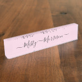 Feminine Minimalist Modern Roze Script Custom Name Naambordje (Zijkant)