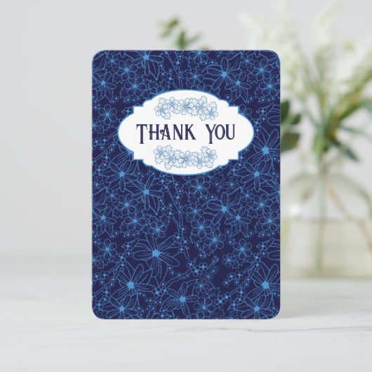 Feminine Navy Blue Floral Pattern, Blank Bedankkaart (Staand voorkant)