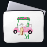 Feminine Persoonlijke Golf Cart Laptop Sleeve<br><div class="desc">Een charmante, unieke golfkar — roze en groen — smaakvol gedaan — klaar om de cursus te volgen — op dit laptop-hoesje. —Dit is een geweldig cadeau voor alle golfliefhebbers — leuk / aantrekkelijk / uniek. Pas het aan met uw initialen/monogram. Als u ontwerpvragen of speciale vragen hebt, kunt u...</div>