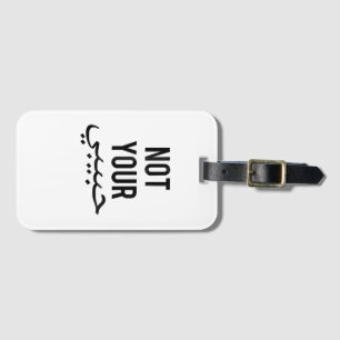 Feminisme Vrouw protesteert tegen shirt niet uw Ha Bagagelabel