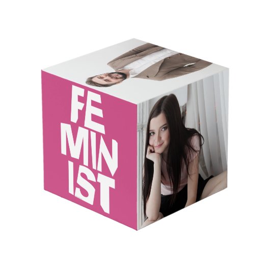 Feministisch vrouwen vrouwelijk meisje me te kubus (Achter hoekig)