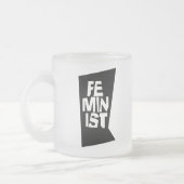 Feministisch vrouwen vrouwelijk meisje me te matglas koffiemok (Links)