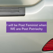 Feministische bumpersticker (Op auto)
