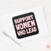 Feministische verkiezingen - Steun aan vrouwen die Vierkante Sticker (Envelop)