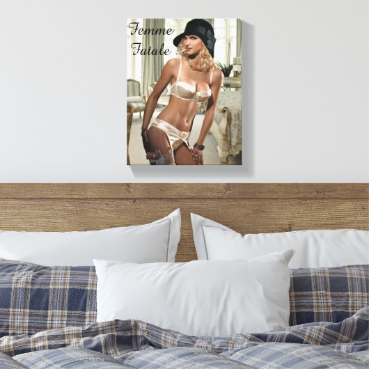 Femme Fatale Diva uit 1920 - Roken en Pistolen Canvas Afdruk (Insitu (Slaapkamer))