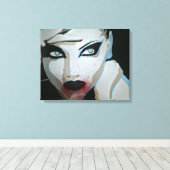 'Femme Fatale' Uitgerekte canvas Print (Insitu (Houten vloer))