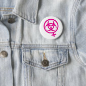 femme met biorisicomateriaal ronde button 5,7 cm (In situ)