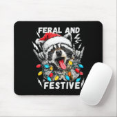Feral And Festive Funny Christmas Rocker Raccoon S Muismat (Met muis)