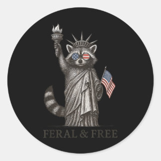Feral &Camp; Gratis Wasbeer Amerikaanse Feral Girl Ronde Sticker