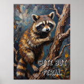 Feral Gaze: Wasbeer in de kale Bossen Poster (Voorkant)