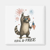 Feral maar gratis vuurwerk Feral Raccoon 4 juli Magneet (Voorkant)