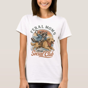 Feral Moms Social Club Wasbeer Ridend op Gouden Re T-shirt