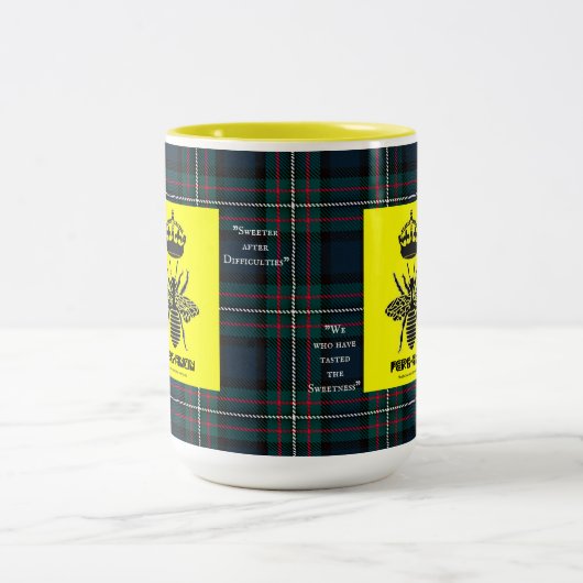 Ferganon Mok getrouwd met Ferguson Clan (Center)