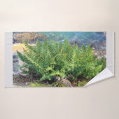 Fern bij het zee badhanddoek (Badhanddoek)