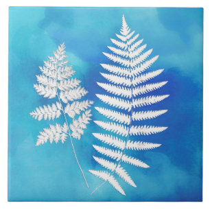 Fern Frond, White on Blue Waterverf Background Tegeltje