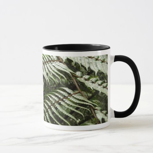 Fern Fronds II Donkere groene Natuur Mok (Rechts)