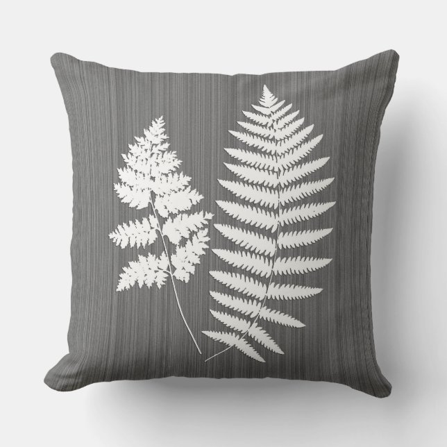 Fern Fronds, White on Charcoal Grey / Grey Kussen (Voorkant)