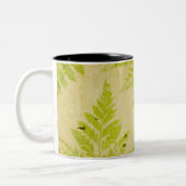 Fern Leaf Stamped Pattern Grungy Background Tweekleurige Koffiemok (Links)