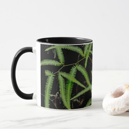 Fern Mok (Met donut)