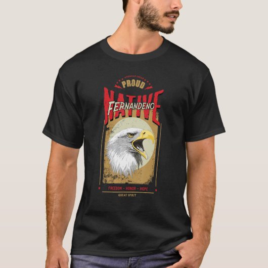 Fernandeno Native American Eagle Spirit  Ho T-shirt (Voorkant)