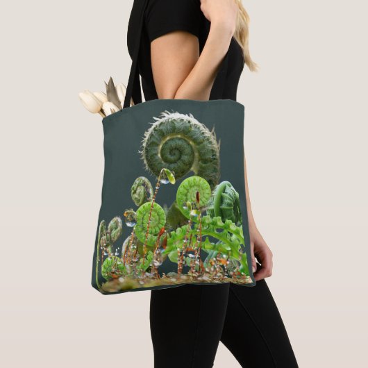 Ferns - spiralling magic tote bag (Dichtbij)