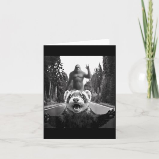 Ferret Selfie With Bigfoot Funny For Men Women Kid Kaart (Voorkant)