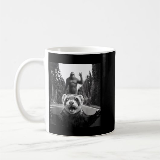 Ferret Selfie With Bigfoot Funny For Men Women Kid Koffiemok (Links)