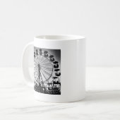 Ferris Wheel in Black en White Photo Gifts Koffiemok (Voorkant links)