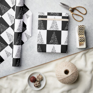 Festive Black and White KerstTree Gift Cadeaupapier