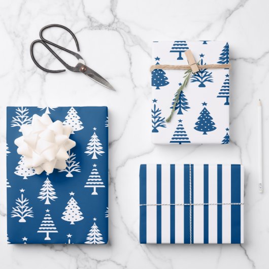 Festive Blue and White Christmas Tree Pattern Inpakpapier Vel (Voorkant)