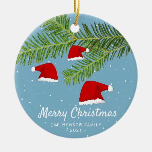 Festive Blue Santa Hat Pine Branch Merry Kerstmis Keramisch Ornament (Voorkant)