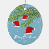 Festive Blue Santa Hat Pine Branch Merry Kerstmis Keramisch Ornament (Links)