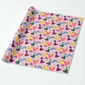 Festive Blush Red Pink Blue Green Heart Patroon Cadeaupapier (Uitgerold)