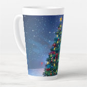 Festive Christmas Tree with Cozy Winter Design gif Latte Mok (Linkerhoek)
