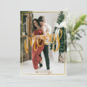 Festive Couple Christmas  - Modern Framed Merry Feestdagenkaart (Staand voorkant)