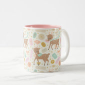 Festive Cream  Reindeer Illustratie Tweekleurige Koffiemok (Voorkant rechts)