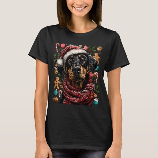 Festive Doberman With Santa Hat Snowy Winter Chris T-shirt (Voorkant)