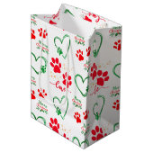 Festive DOG PAW PRINTS and LOVE HEARTS Christmas Medium Cadeauzakje (Voorkant Gekanteld)