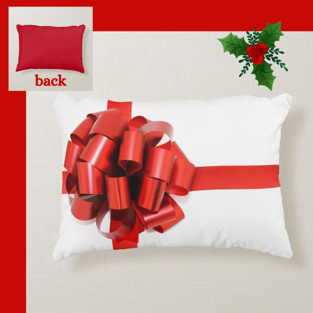 Festive Elegant Red Kerstmis Bow op White Glam Accent Kussen (A festive red bow pillow to adorn your home at the holidays!)