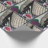 'Festive Fishnets' Schilderij op een Cadeaupapier (Hoek)