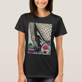 'Festive Fishnets' Schilderij op een T-shirt