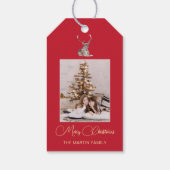 Festive Foto met Winter Deer Red Kerstmis Cadeaulabel (Achterkant)