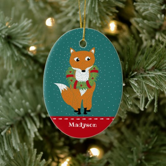 Festive Fox Wearing Kerstmis Wreath Personalized Keramisch Ornament (Boom)