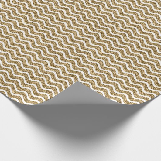 Festive Gold Glitter Chevron Stripes Cadeaupapier (Hoek)