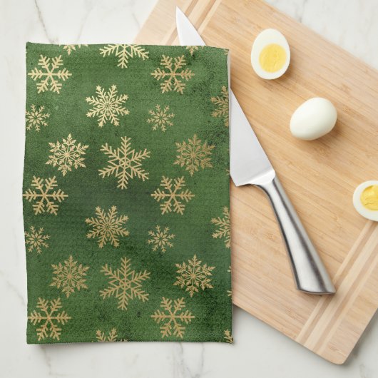 Festive Green and Gold Foil Winter Snowflakes Theedoek (Quarter Fold)