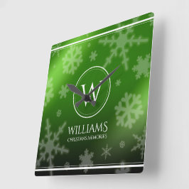 Festive Green Folie Snowflakes Monogram Naam Vierkante Klok