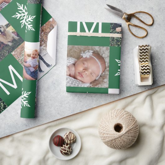 Festive Green Snowflakes Photo Collage Kerstmis Cadeaupapier (Crafts)