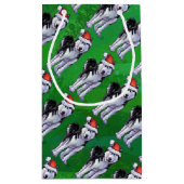 Festive Husky in Santa Hat op Green Klein Cadeauzakje (Achterkant)