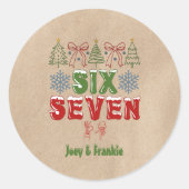 Festive Meme "Six Seven" 6 7 Xmas Kraft Ronde Sticker (Voorkant)